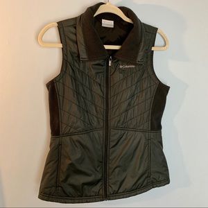Warm Columbia Sportswear thermal vest, black